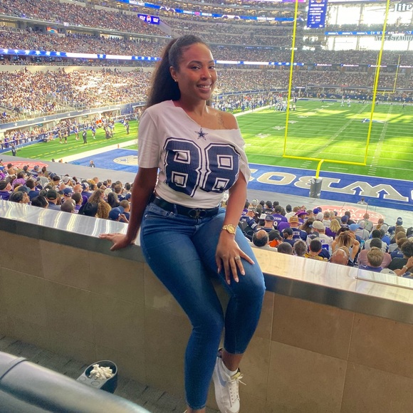 Meet your Posher, Alecia - Picture 3 of 10